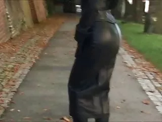 Porn blowjob young black thick leather skirts lady best porn gymnasts